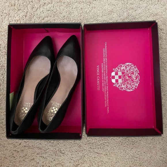 Heels - Picture 1 of 6